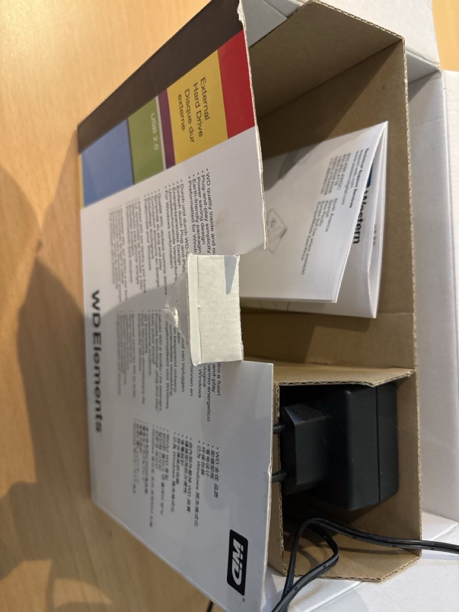 Western Digital Harddisks: WD Elements externe Festplatte neuwertig mit Netzteil – Gebraucht aus Zollikerberg von albatros019 1