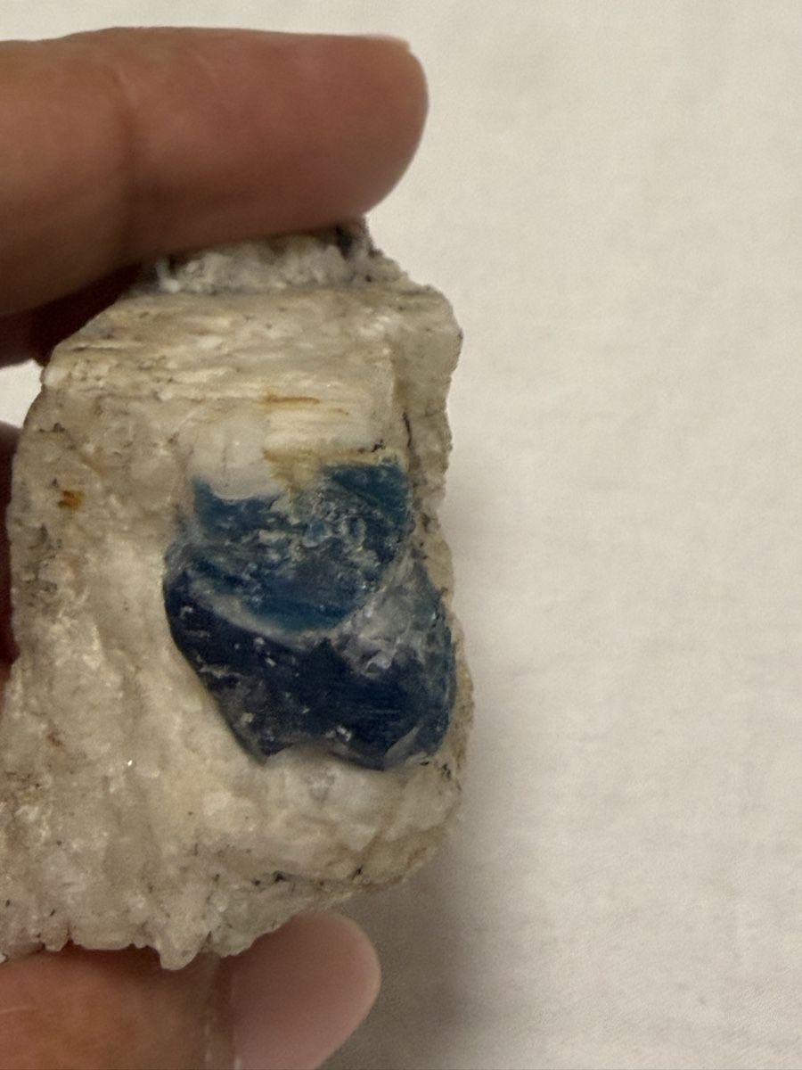 Mineralien & Heilsteine: Hauyn Haüyn – Gebraucht aus Oberhof von RealStone 3