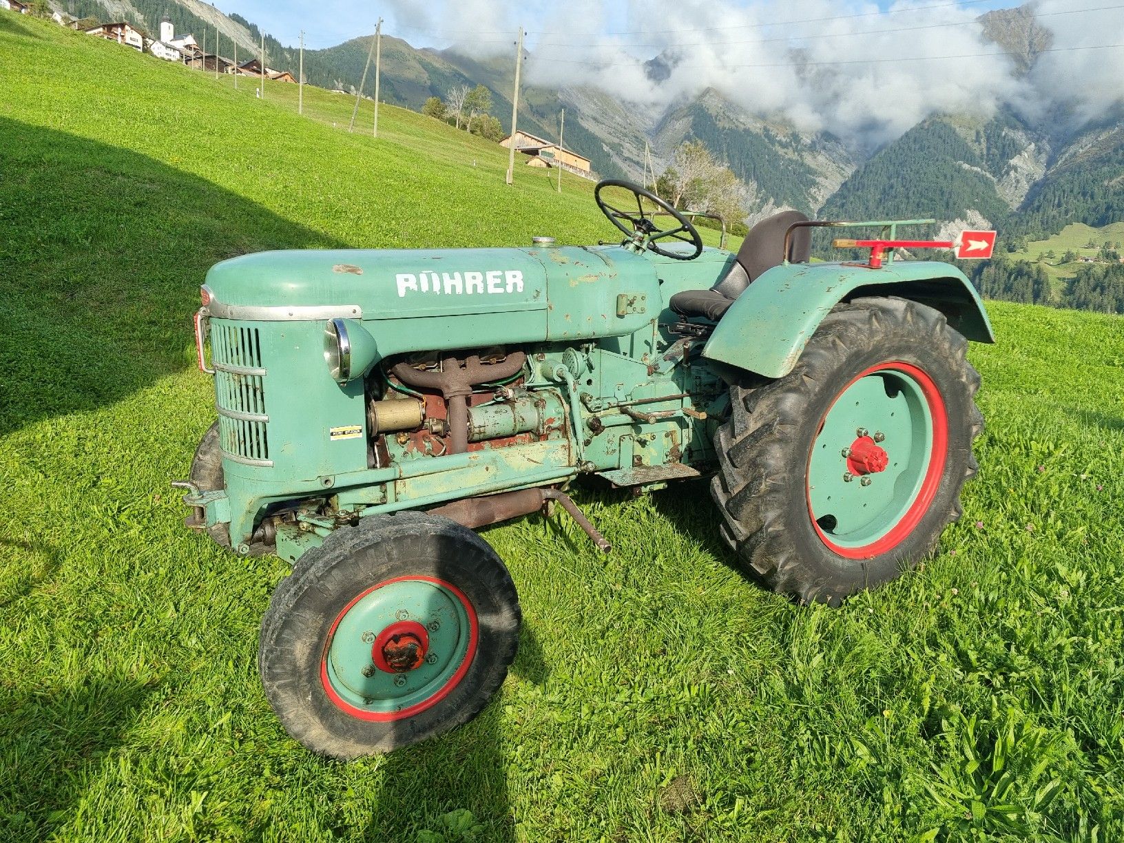Bührer Traktoren: Bührer mfd 4/10 – Defekt aus Laax GR von volvo850t5 1