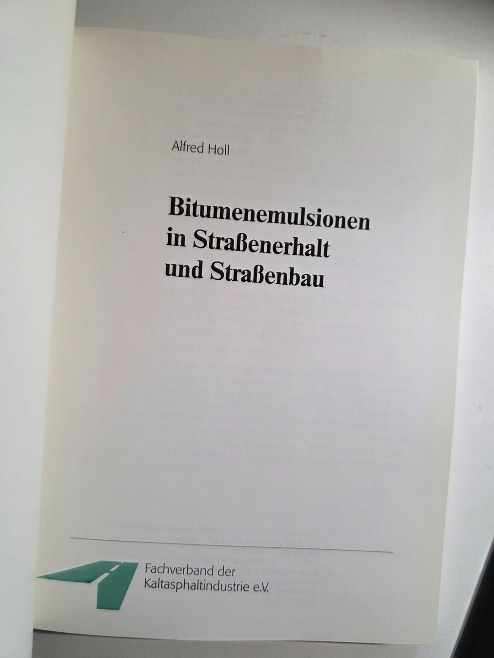 Libri: Bitumen-Emulsionen in Strassenunterhalt -bau - 1994 – Usato da Walterswil BE venduto da Lonitti 8