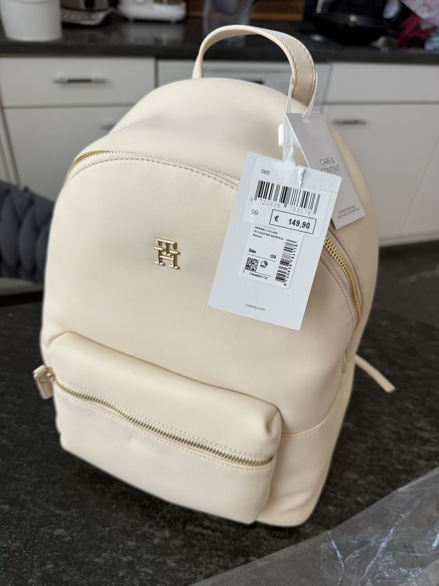 Tommy Hilfiger Zaini: Tommy Hilfiger Backpack New Cream Color – Nuovo e nell'imballaggio originale da Ueberstorf venduto da man_p2fy 1