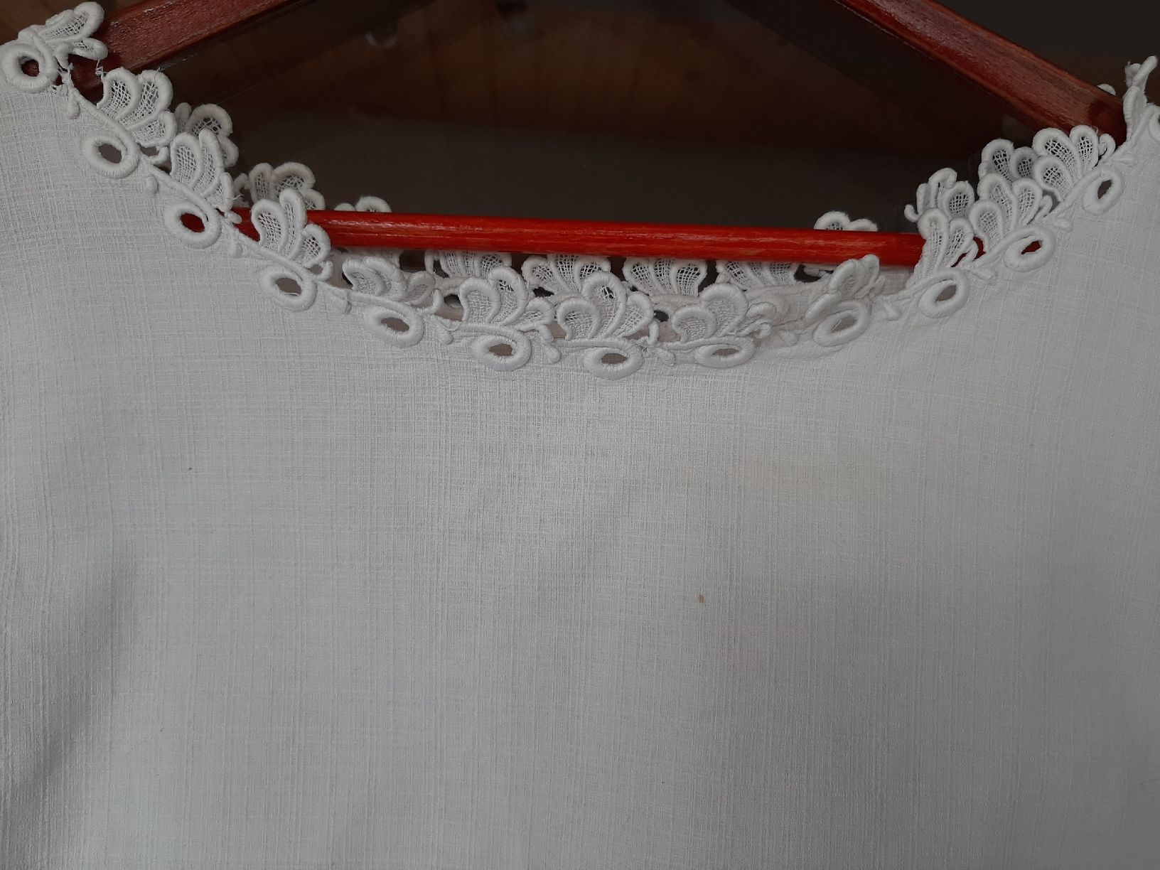 Tops: Top mit Spitze Vintage – D'occasion à Le Vaud par Cherzemacheri 3