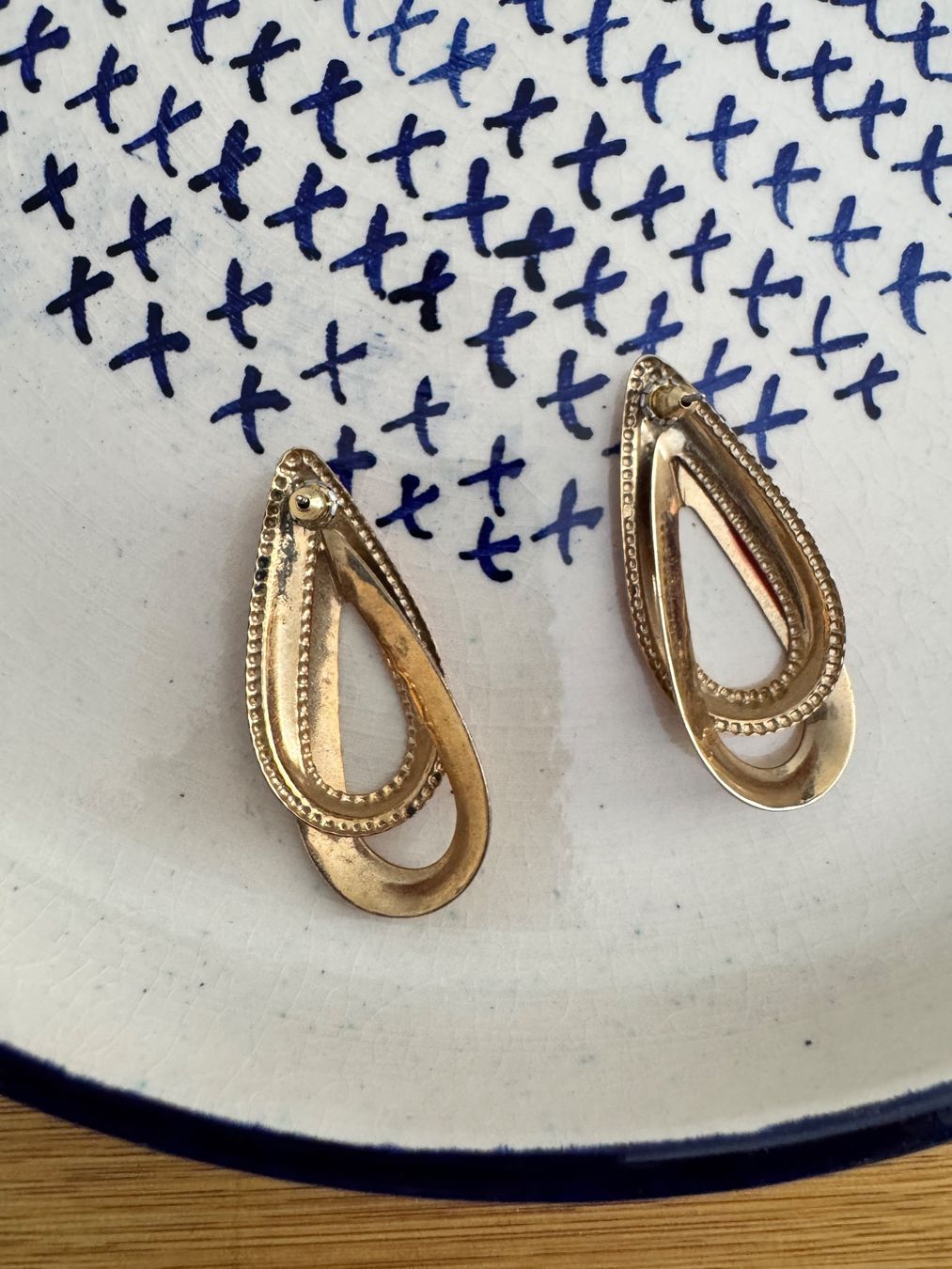 Orecchini pendenti & Orecchini a lobo: Vintage red & gold teardrop earrings – Usato da Zürich venduto da kri_zhv2 1