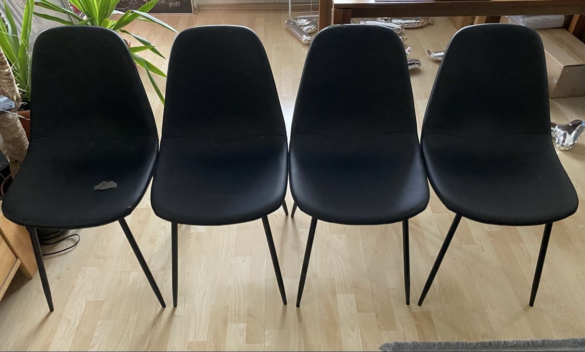 House Doctor Stühle: 4er Set "House Doctor" Stühle, schwarz – Gebraucht aus Horw von ast_b5c6 2