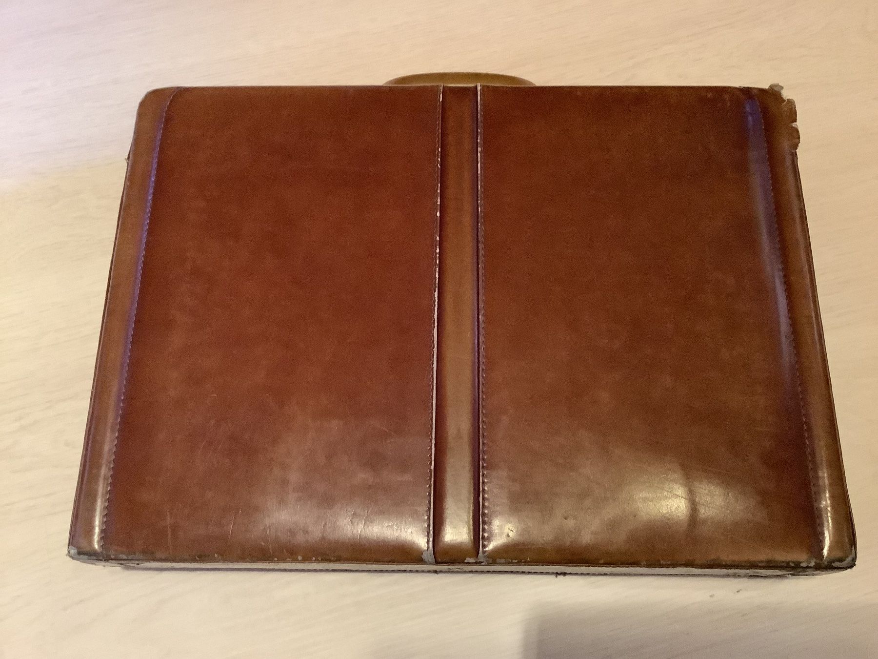 Koffer & Taschen: Mallette en cuir vintage – Gebraucht aus Epalinges von janvs 6
