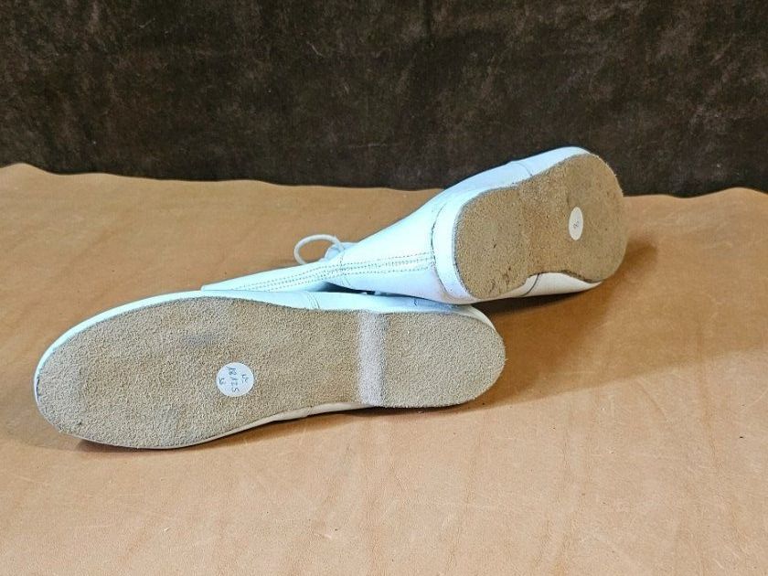 Scarpe da donna: Artisten Schuhe Damen – Usato da Sins venduto da sagitarius58 1