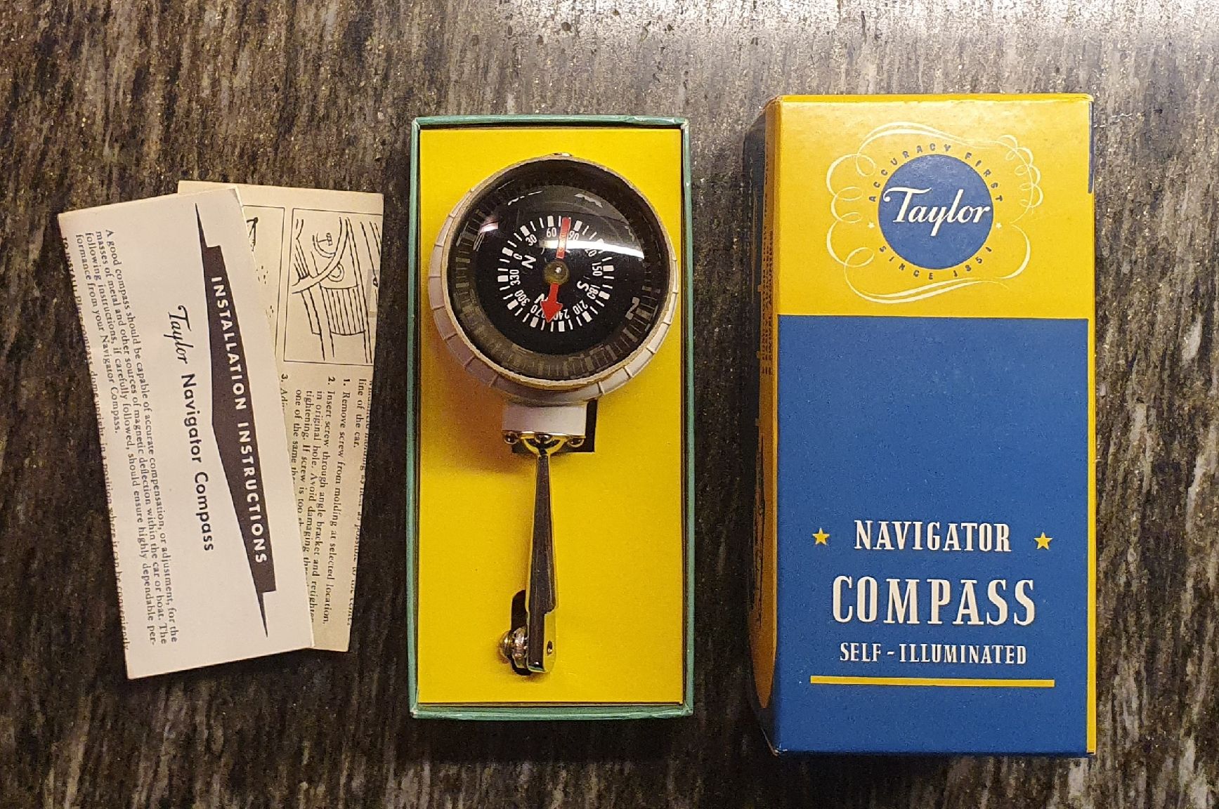 GPS & Strumenti di misurazione: Kompass für Auto / Oldtimer Vintage Taylor Compass – Nuovo e nell'imballaggio originale da Niederwil AG venduto da Glubbli 3