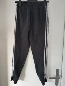 Pantaloni: Adidas Trainingshose Gr. S – Usato da Schöfflisdorf venduto da kin_2dp9 1