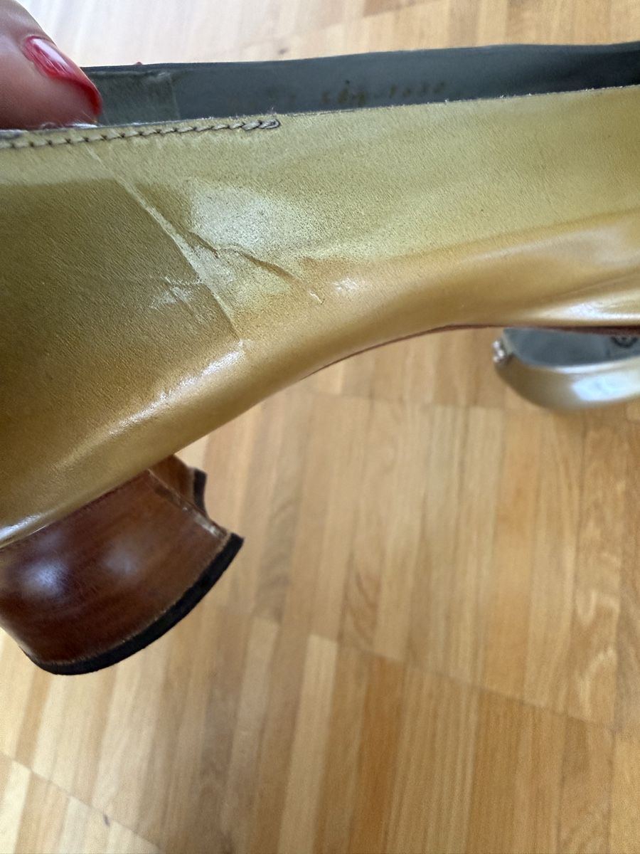 Damenschuhe: Pollini Vintage Pumps – Gebraucht aus Wallisellen von galgiu 4