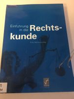 Schulbuch "Einführung in die Rechtskunde