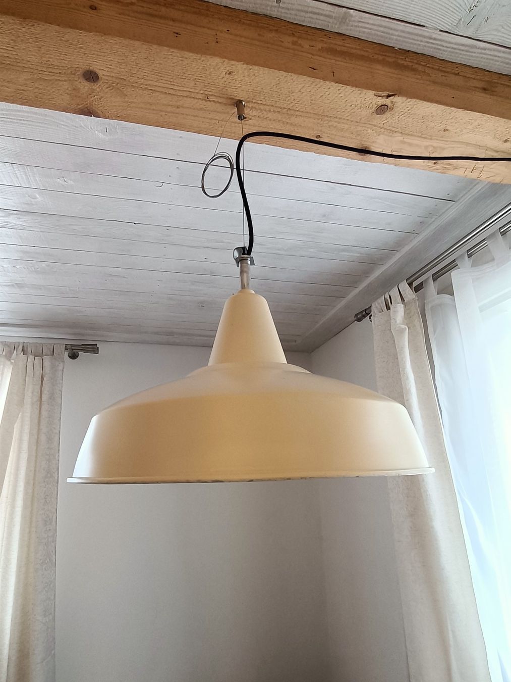 Lampade: **Leuchte der 70er** – Usato da Giswil venduto da Zumdesign 2
