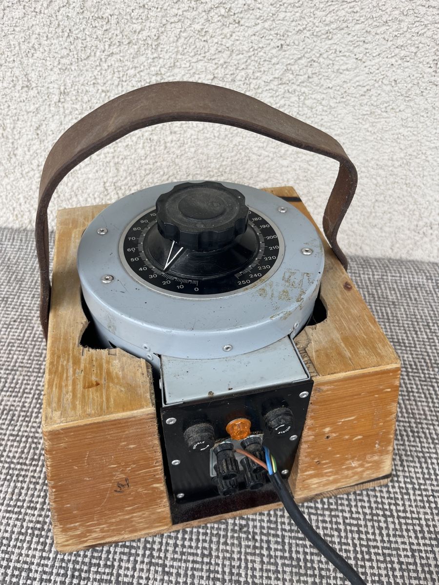 Componenti elettronici: Vintage Stelltrafo / Ringkerntrafo, variable Spannung – Usato da Oberdiessbach venduto da elosoloco