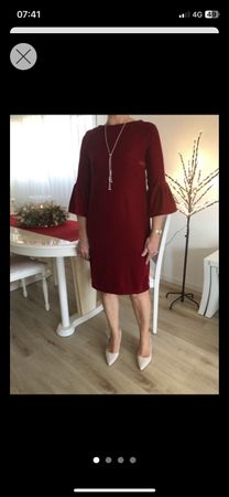 Winterlicher Samt-Look: Eleganter, rote Samt-Kleid, M/L