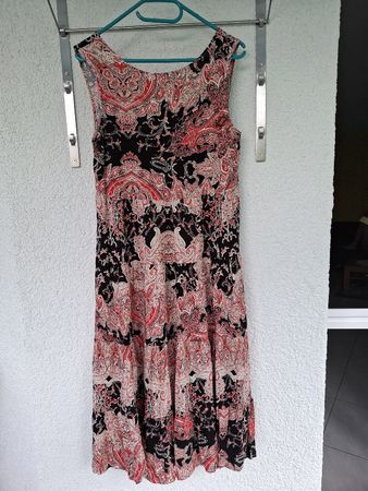 LASCANA Sommerkleid Viskose Paisley schöne Farbig  Gr 38