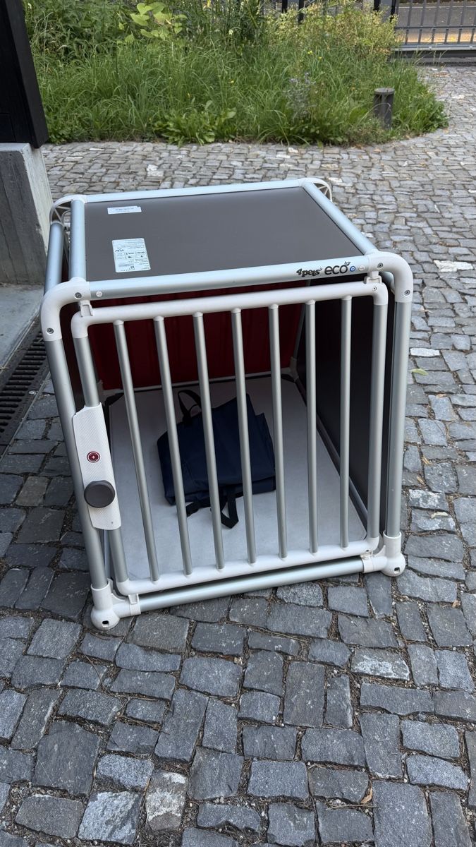 Cucce & Letti: Hundebox 4pets Eco 3 Grösse M gebraucht – Usato da Thun venduto da sabcar 1