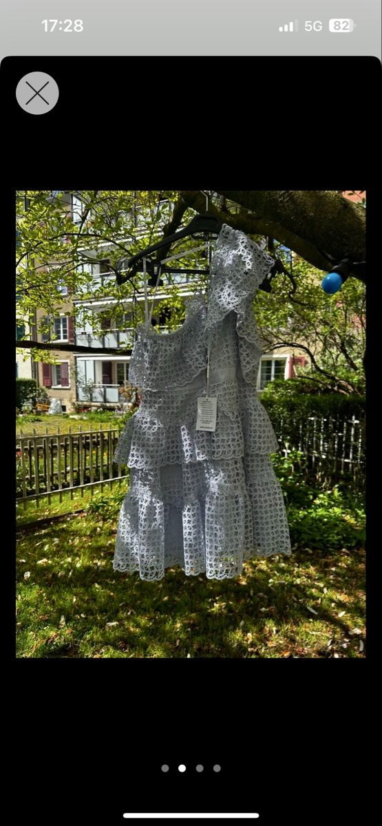 Self-Portrait Vestiti: Self Portrait Dress NEW – Nuovo e nell'imballaggio originale da Fällanden venduto da mar_v6pd 1