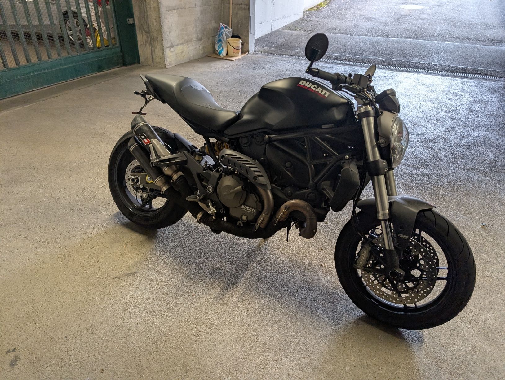 Ducati Strada: Ducati Monster 821 JG2015 – Usato da Zürich venduto da miVa11 1