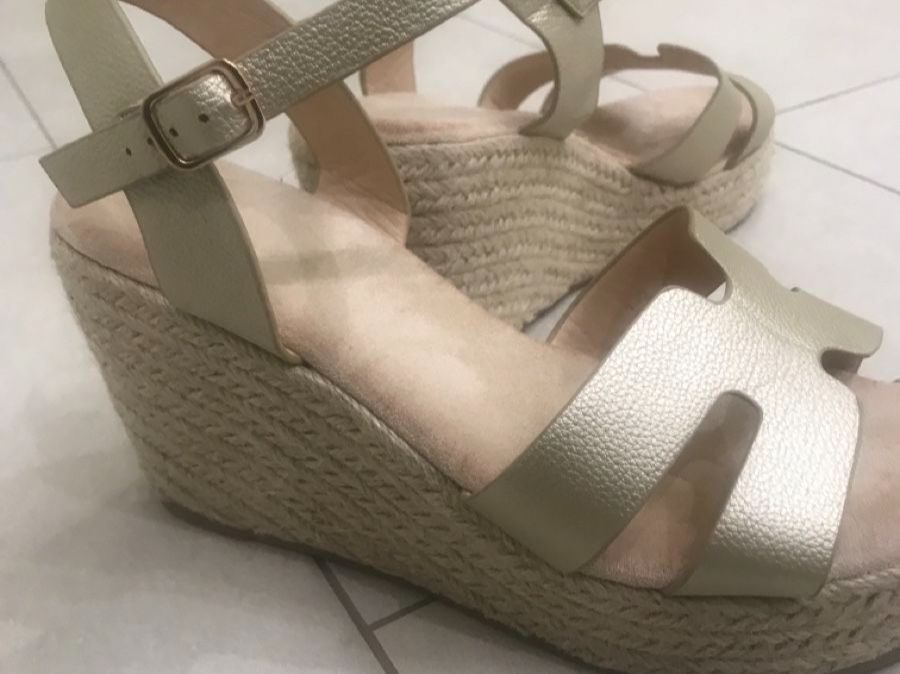Scarpe da donna: Moderne Sandalen, sehr leicht – Nuovo (secondo la descrizione) da Rothrist venduto da ilodj 2
