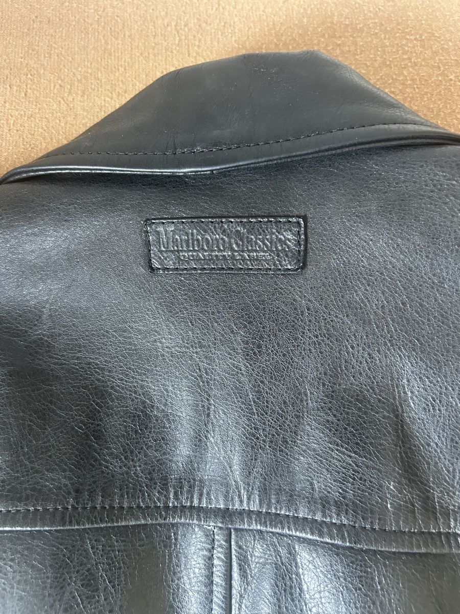 Marlboro Vestes: Veste cuir Marlboro Classic – D'occasion à Neuchâtel par GreenMood 1