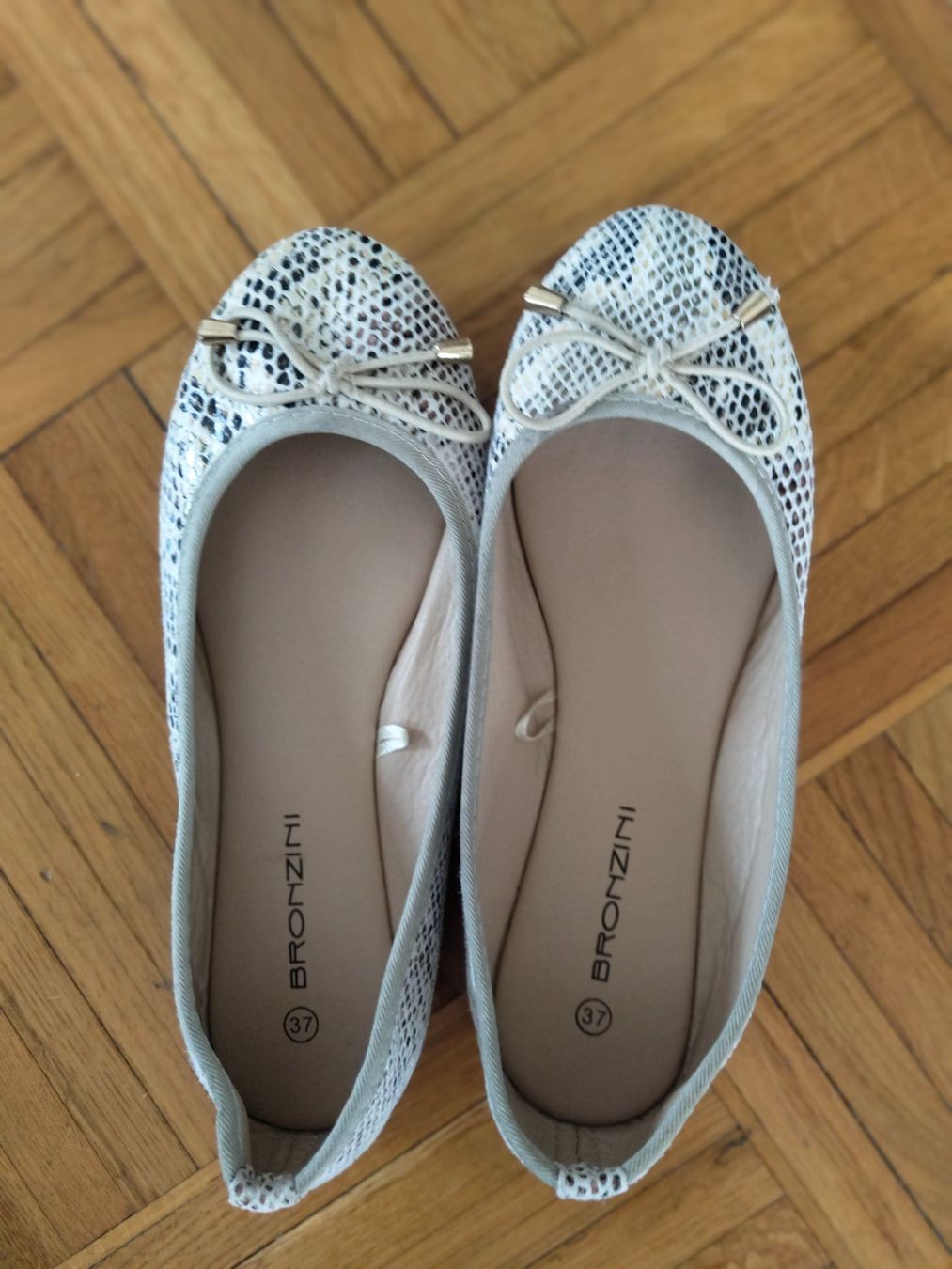 Scarpe da donna: Ballerines – Nuovo e nell'imballaggio originale da Grand-Lancy venduto da ana_7y2f