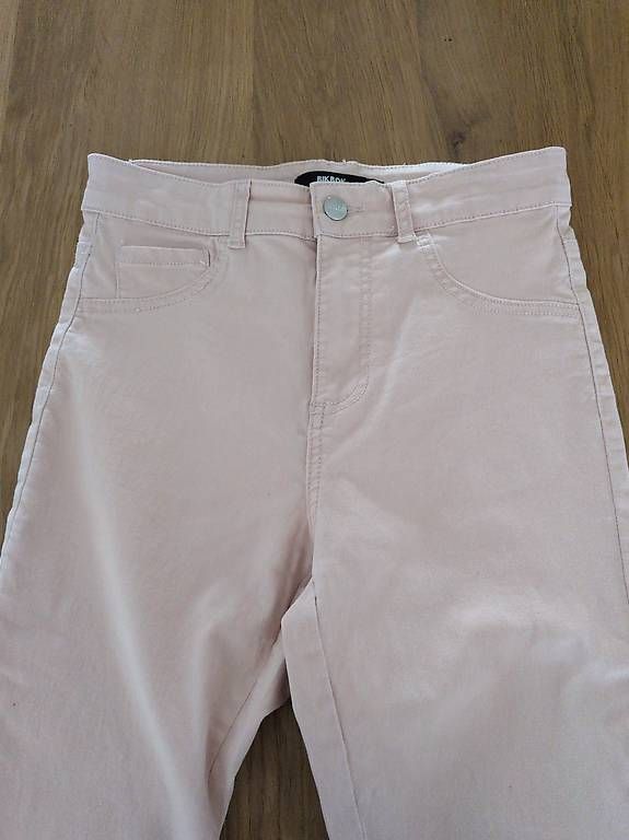 Jeans: Rosa Jeanshosen  – Nuovo e nell'imballaggio originale da Aarburg venduto da Noemi.H 3
