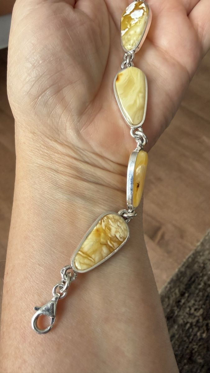 Bracciali & Braccialetti: Fantastisches helles Bernstein Armband in Silber – Nuovo e nell'imballaggio originale da Ebikon venduto da elischka 7