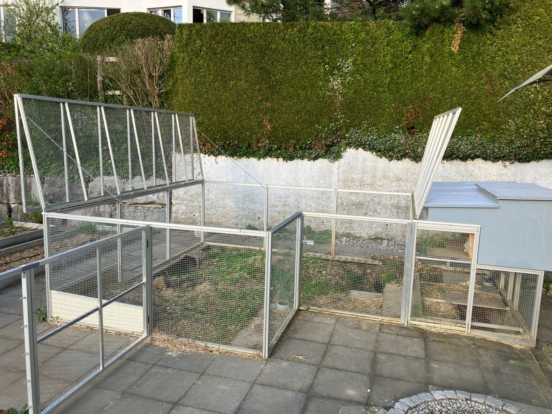 Cages, transport & sécurité: Kaninchenstall mit Gehege – D'occasion à Meisterschwanden par hesasice 3