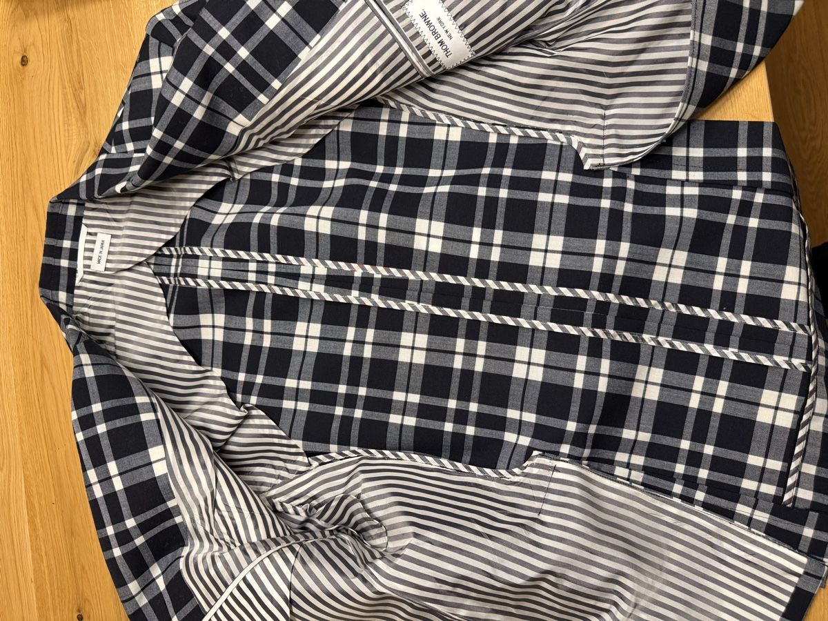 Giacche: Thom Browne Blazer - Size 0 – Nuovo (secondo la descrizione) da Zürich venduto da mar_2f5c 4