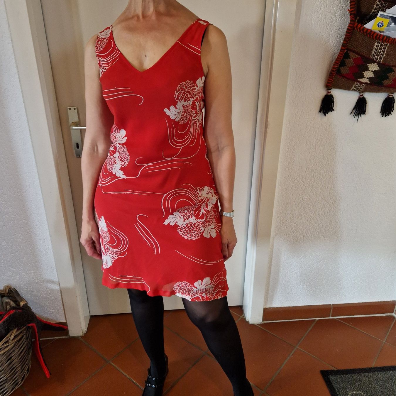 Vestiti: Superbe robe en soie taille S 36 – Usato da Crassier venduto da steff2000