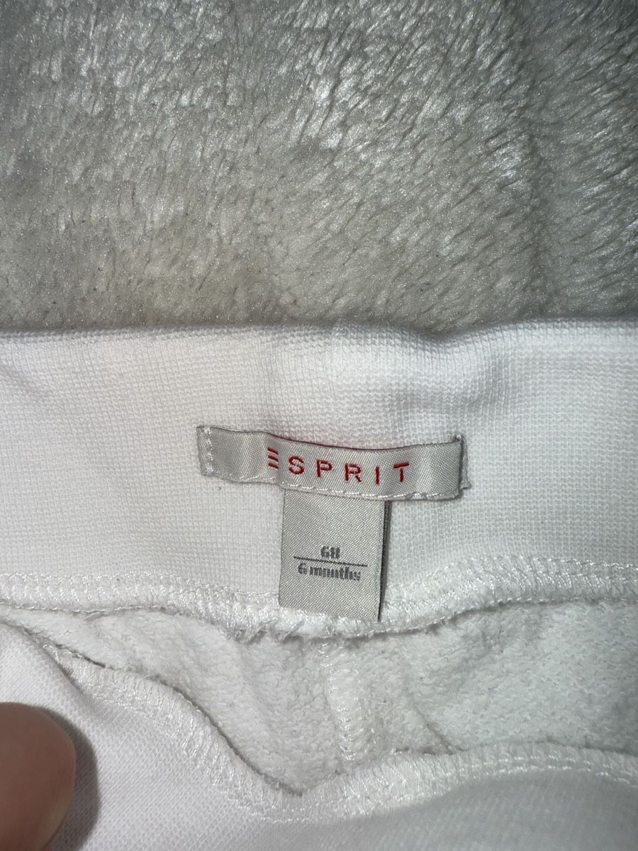 Esprit Pantaloni: Esprit Jogginghose 6 Monate – Usato da Aarburg venduto da Da-Lila 2