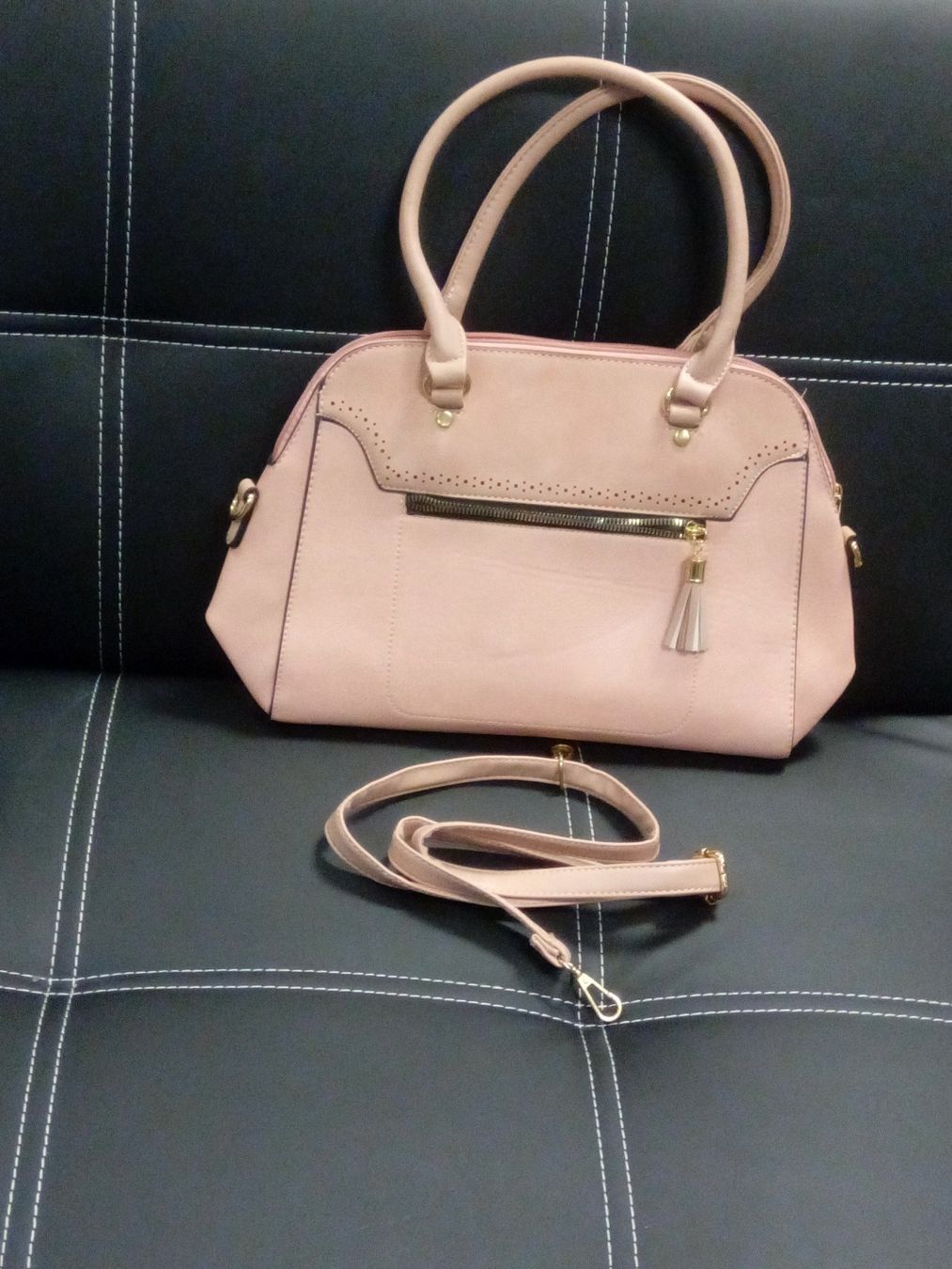 Taschen für Damen: Elegante hellpinkfarbene Tasche Marke: SARA MODA – Neu und originalverpackt aus Zürich von Mitzi6 1