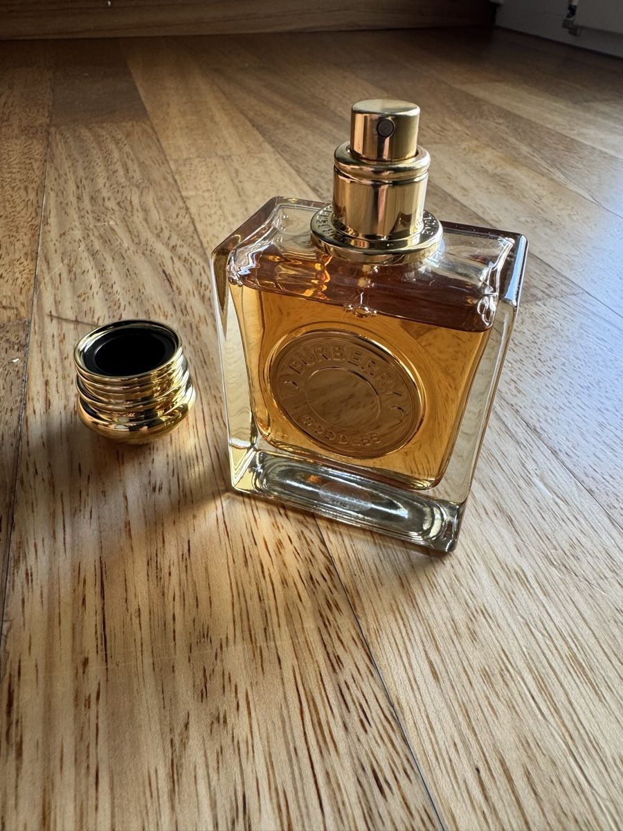 Burberry Parfum & Eau de Toilette: Burberry Parfum – Gebraucht aus Zürich von bellz 2