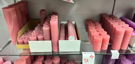 038 Posten Raureif Kerzen altrosa aus Liquidation