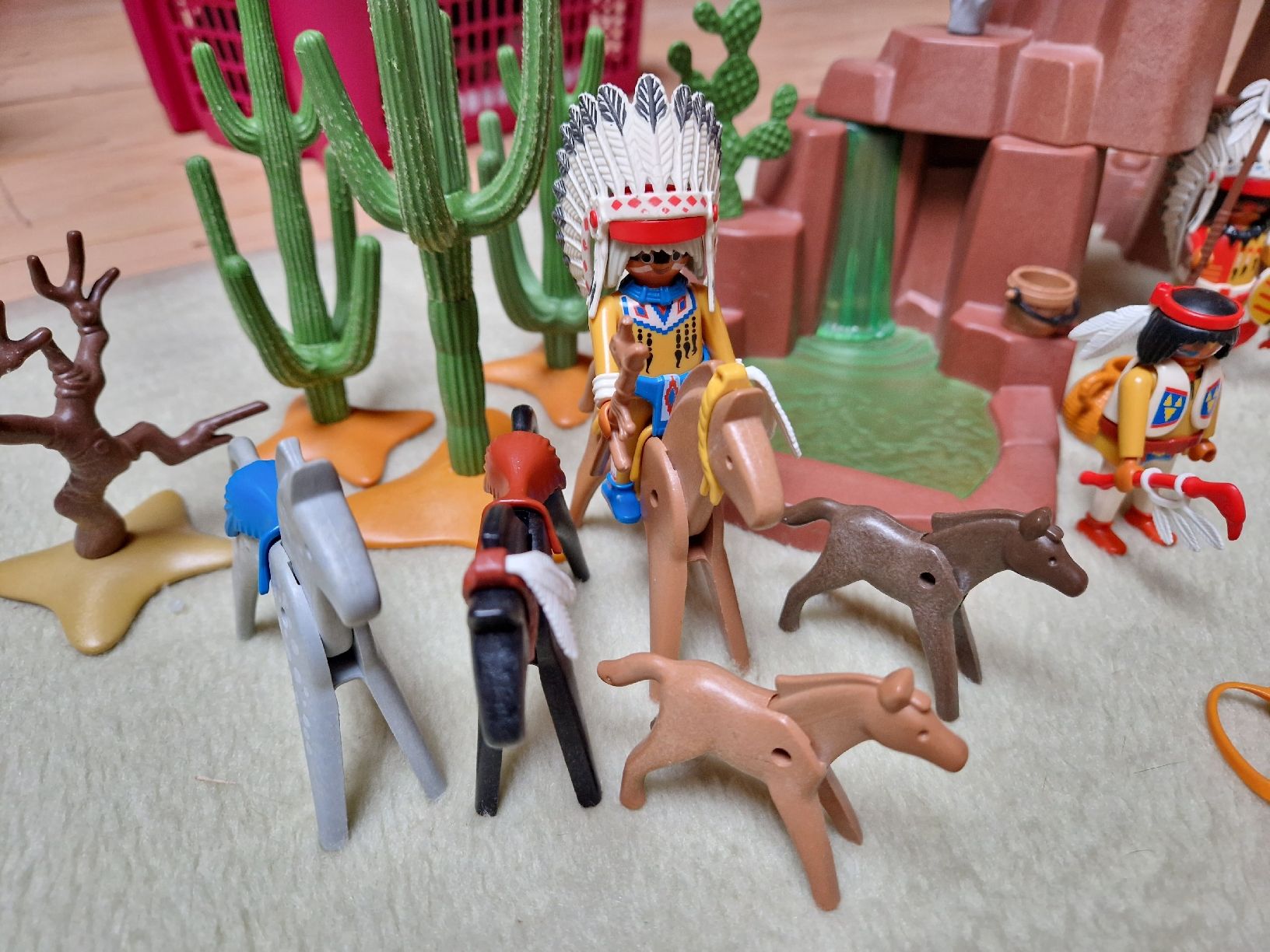 Playmobil Spielzeuge: Playmobil Indianer - grosses Set – Gebraucht aus Baden von Spill_4 1
