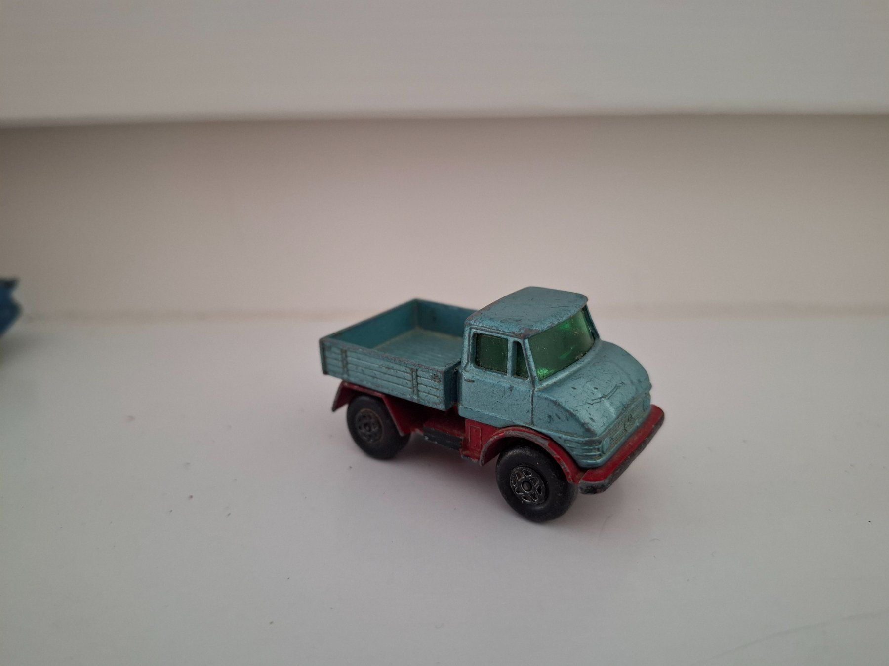 Matchbox Modellini d'auto: Matchbox Unimog – Usato da Neuhausen venduto da simr3 3