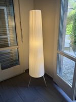 Standleuchte ÖKENSAND Buche weiss Höhe 154cm 48cm Schirmdurc