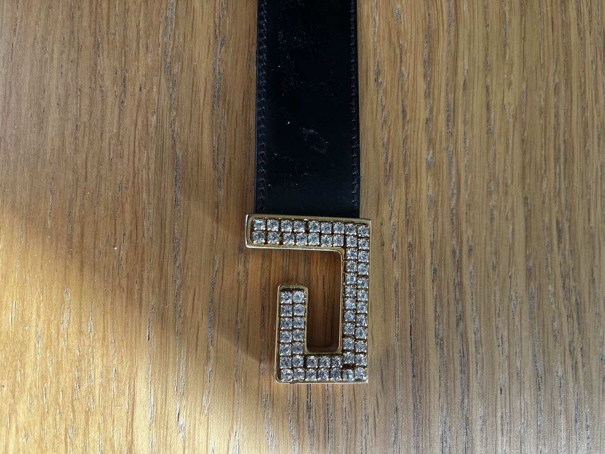 Versace Cinture: Black Leather Versace Belt – Usato da St. Gallen venduto da Asever___ 4