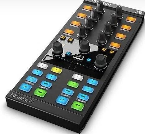 Traktor Platines de mixage: Native Instruments Traktor X1MK2 + Decksaver , neu - new – Neuf avec emballage d'origine à Zürich par djdiscount