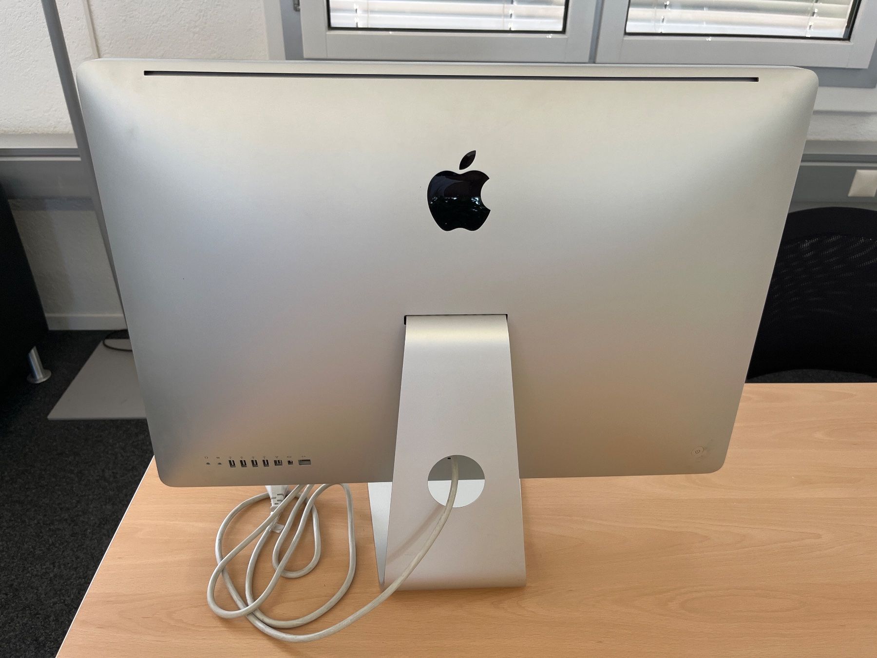 Apple PCs: Apple iMac 27" | Intel Quad-Core | Für Bastler – Defekt aus Zürich von inf_l8dx 1