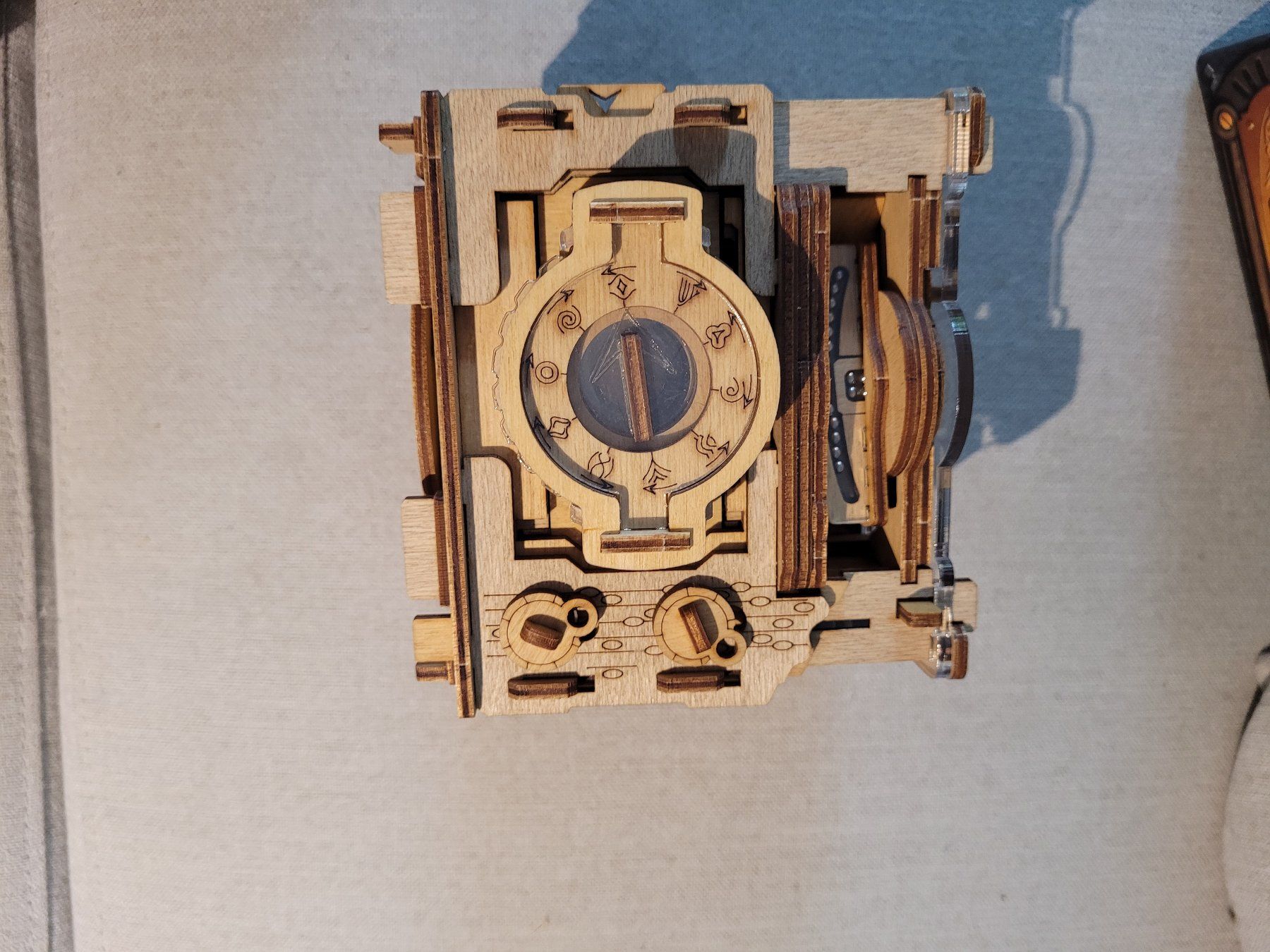 Giochi: CLUEBOX Sherlock's Camera Escape Room in a Box – Usato da Fraubrunnen venduto da steinlaus 7