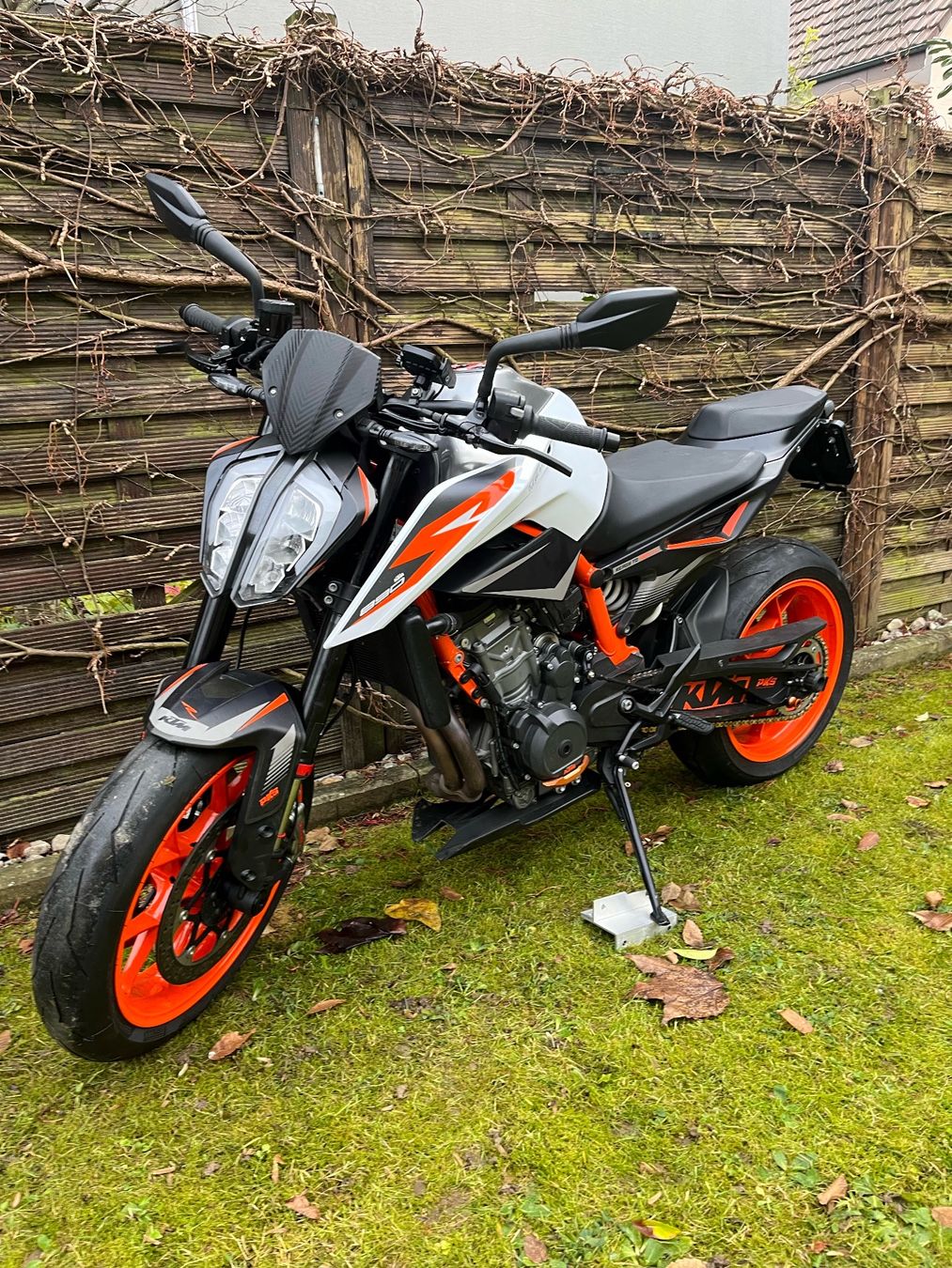 KTM Strada: KTM Duke 890 R – Usato da Lenzburg venduto da r_mendes