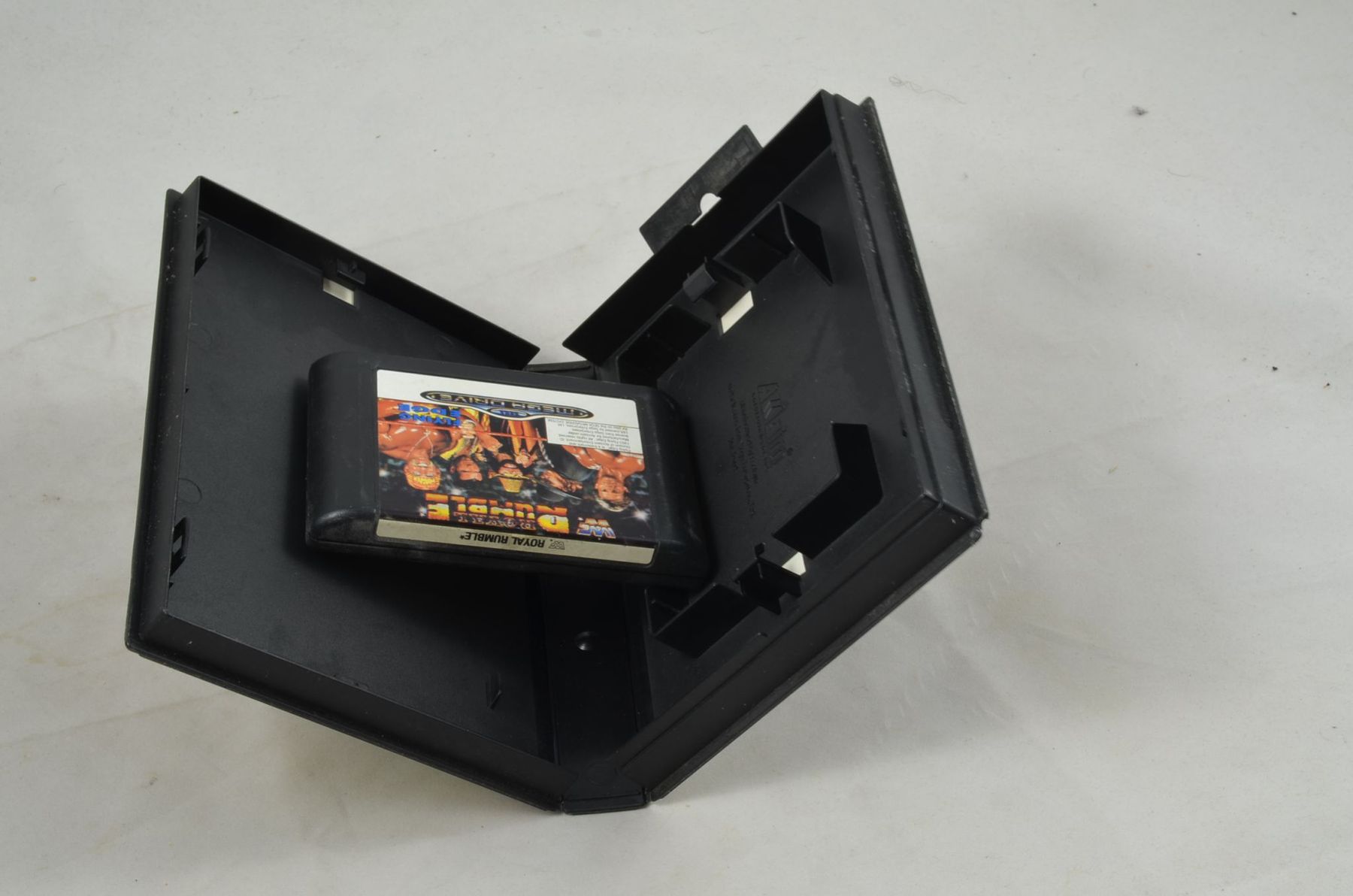 Giochi: WWF Royal Rumble Sega Mega Drive Spiel – Usato da Buchs AG venduto da SellAndBuyX 2