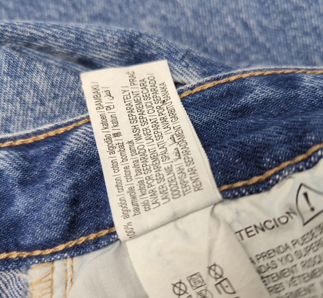 Pull&Bear Jeans: Pull&Bear Jean large jambe, Taille 40, État impeccable! – Nuovo (secondo la descrizione) da Le Locle venduto da Threads_CH 2