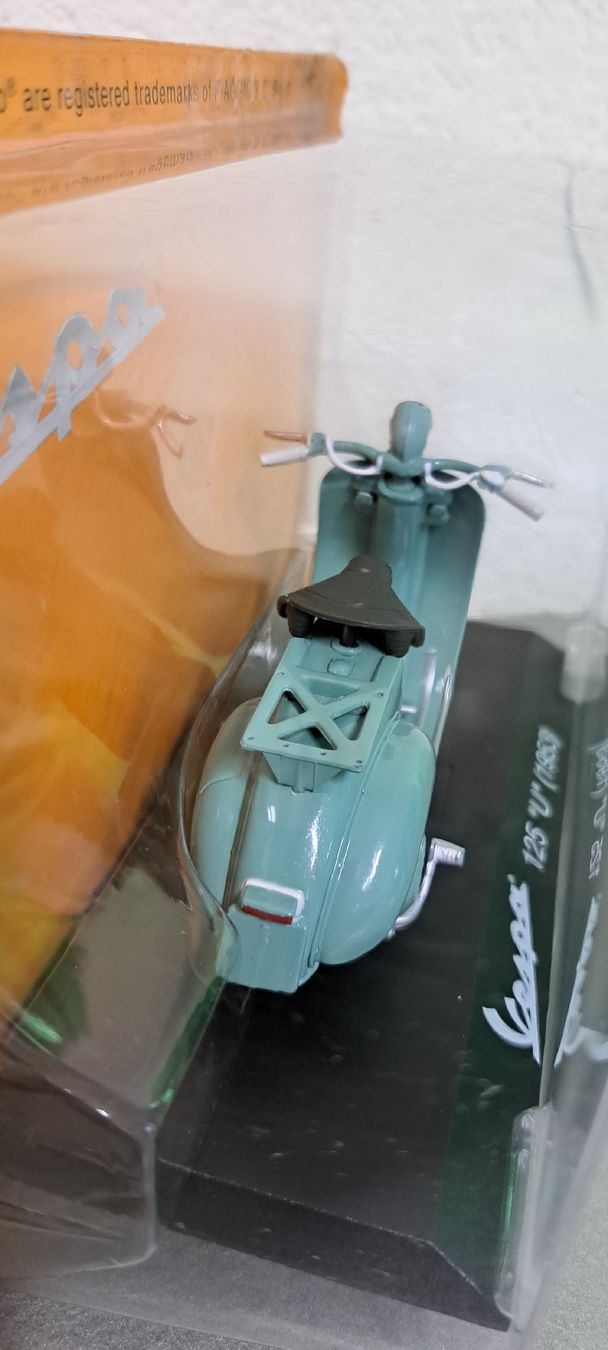 Vespa Kit di modellismo & Modellini statici: Vespa 125 "U" – Nuovo (secondo la descrizione) da Füllinsdorf venduto da Borgirosi 1