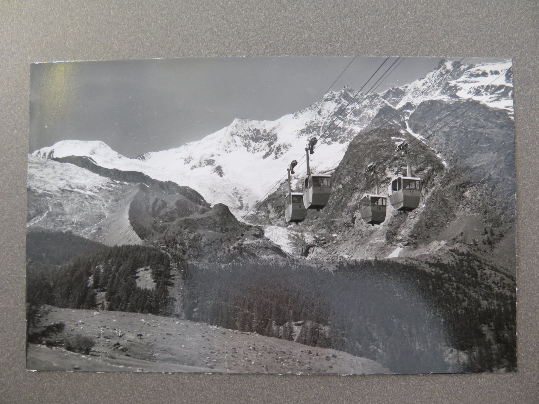 Ansichtskarten: SAAS-FEE - LUFTSEILBAHN – Gebraucht aus Wittenbach von lipasal