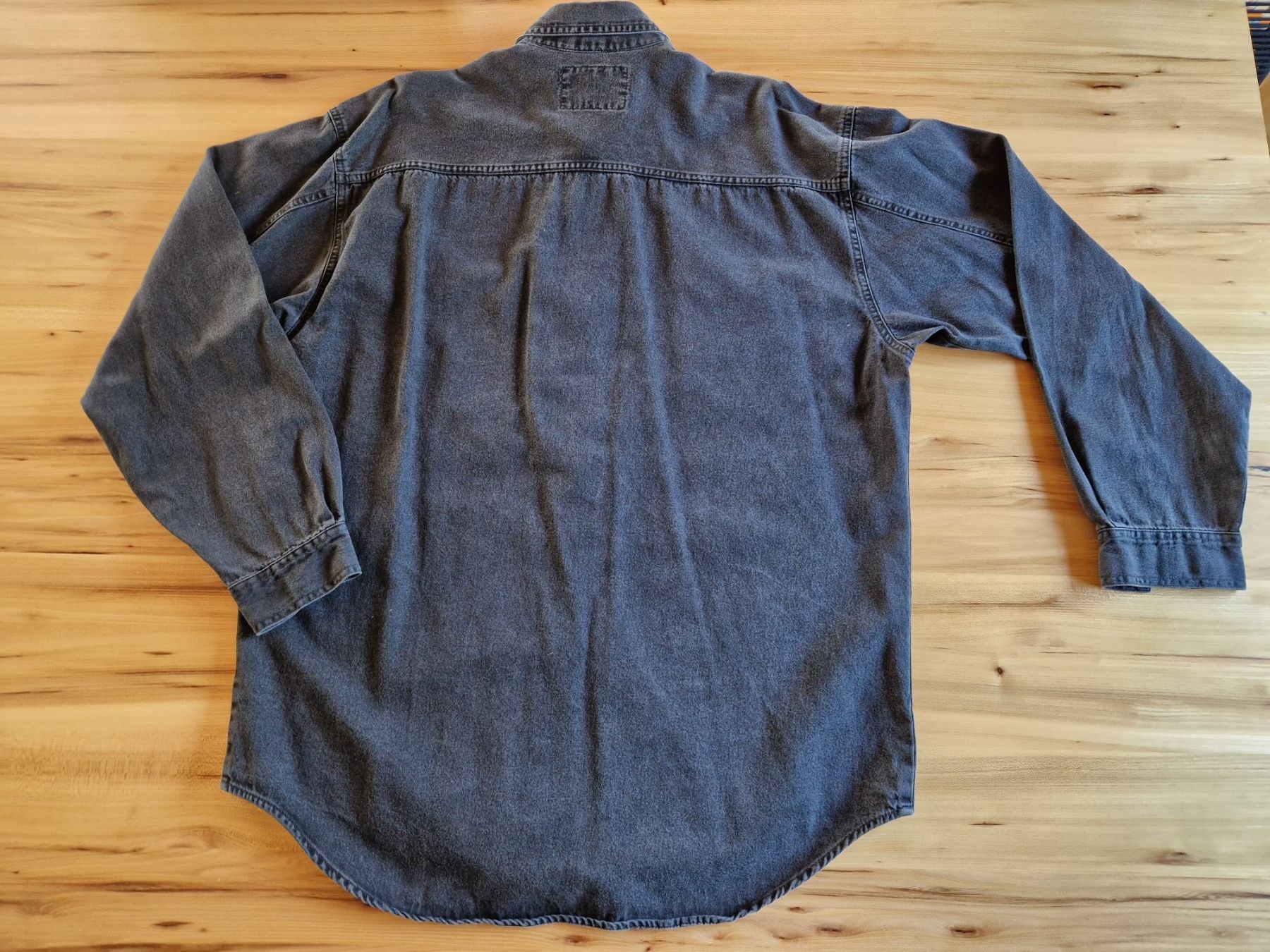 Levi's Camicie: Levis Jeanshemd schwarz – Usato da Bettlach venduto da AQ64 1
