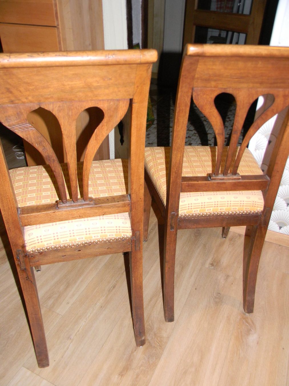 Sedie: 2 chaises anciennes, placets refaits à neuf – Usato da Bournens venduto da monique048 3