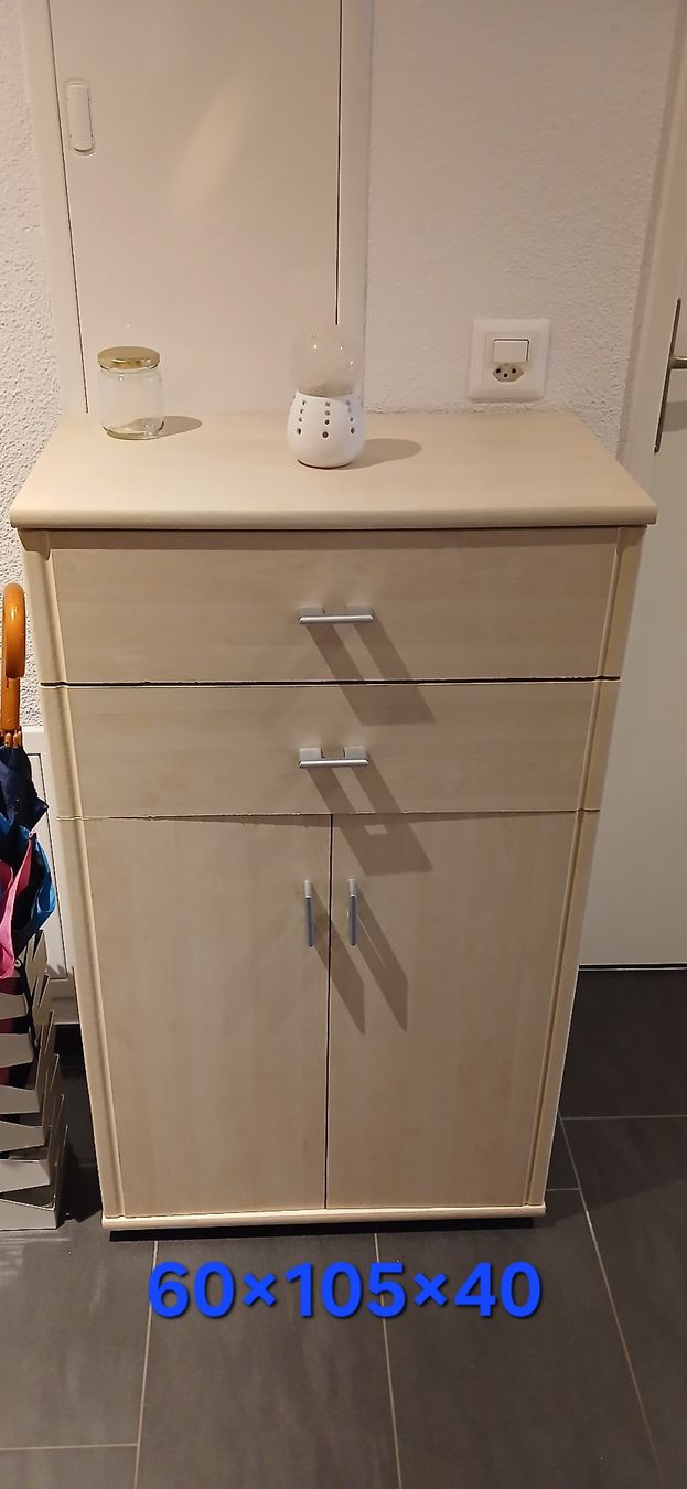 Commodes: Möbel – D'occasion à Reinach par Fisch1959