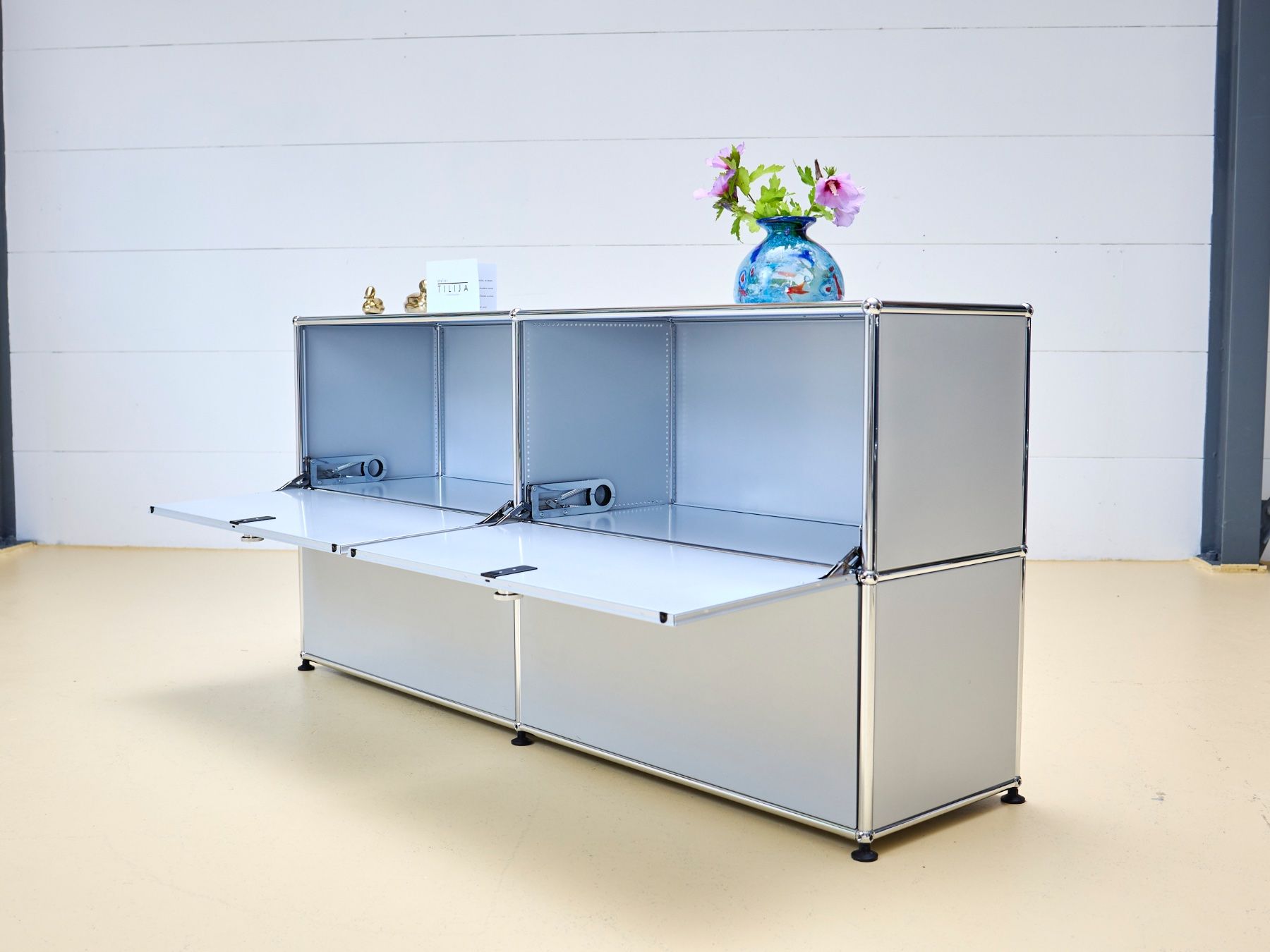 USM Cassettiere: USM Sideboard in Mattsilber Kommode Lieferung möglich – Usato da Meinisberg venduto da atelier_TILIJA 5