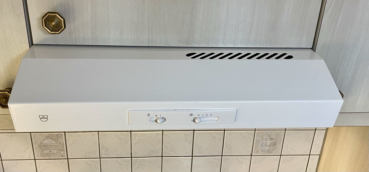 Hottes de ventilation: VZUG AiroClear Einbau V200 Dunstabzugshaube – D'occasion à Gunzwil par Klick17 1